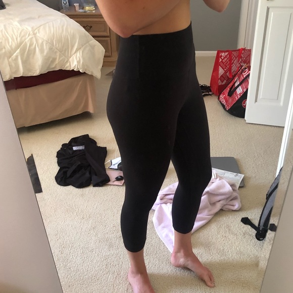 Lulu Lemon Align Crop 23 High Waisted 